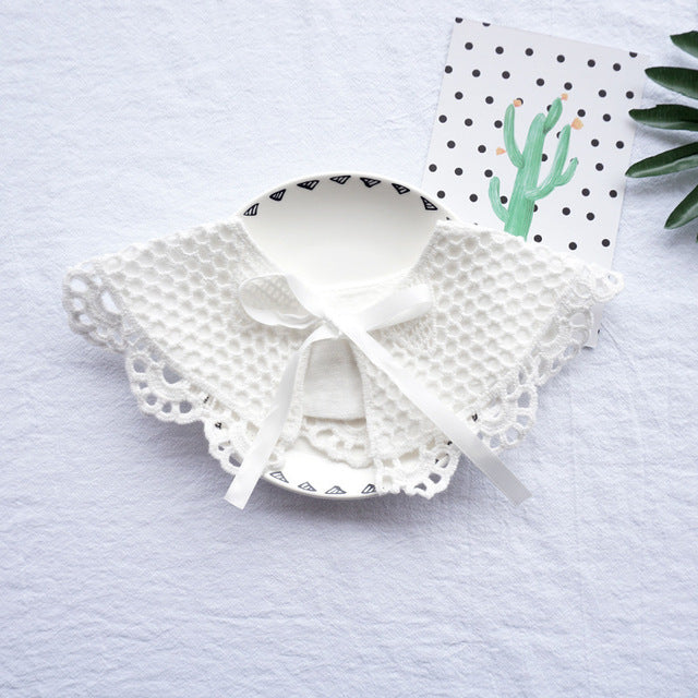 Lace Baby Bib Scarf – Elegant Newborn Accessory (0–1 Year)