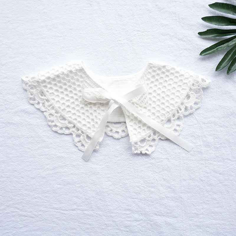 Lace Baby Bib Scarf – Elegant Newborn Accessory (0–1 Year)